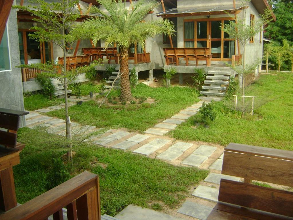 Phangan Palm Beach Resort & Restaurant Koh Phangan Exteriör bild