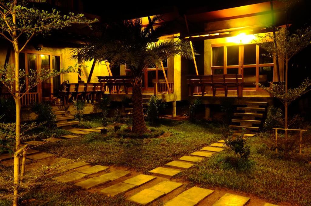 Phangan Palm Beach Resort & Restaurant Koh Phangan Exteriör bild