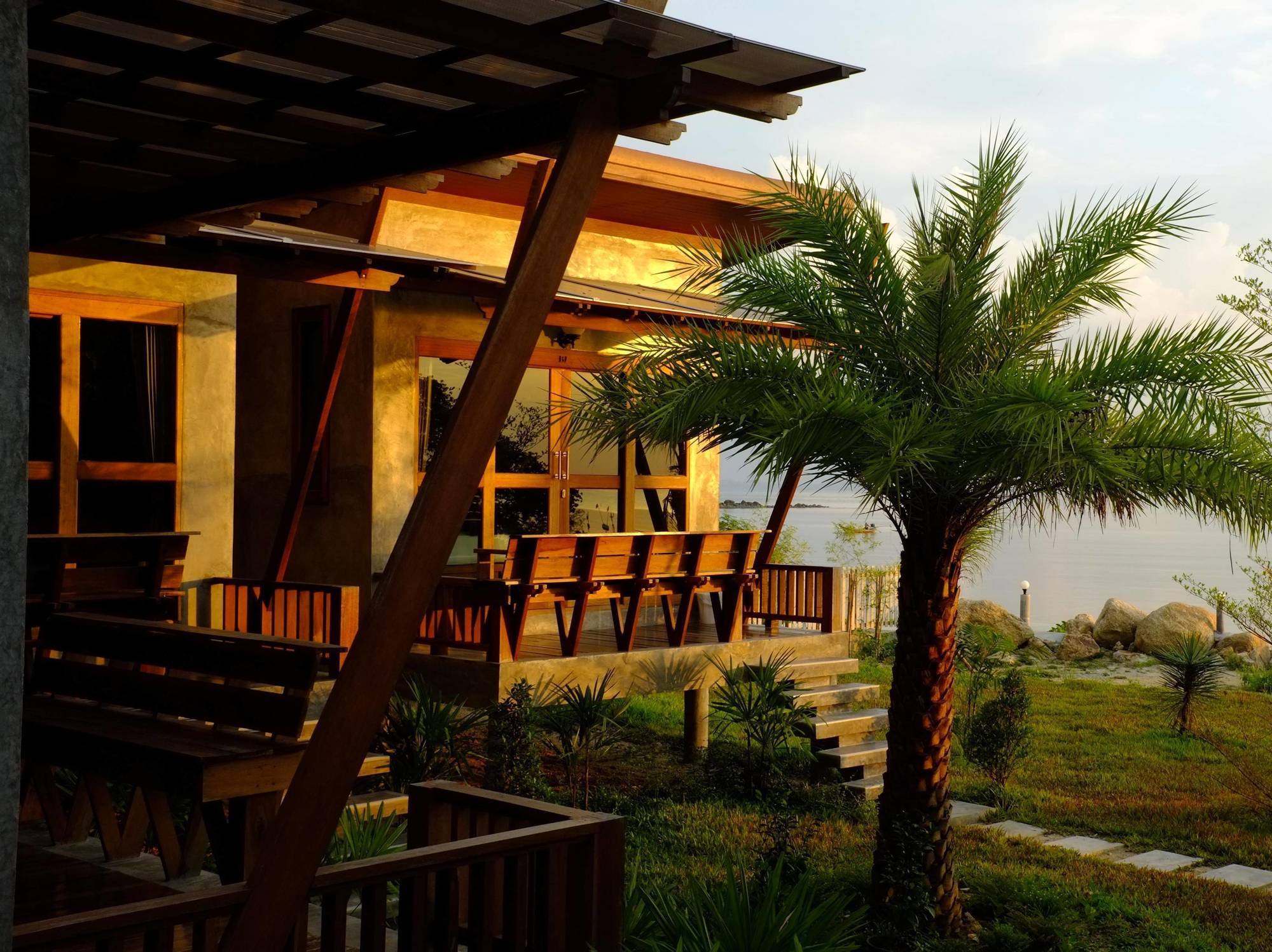 Phangan Palm Beach Resort & Restaurant Koh Phangan Exteriör bild