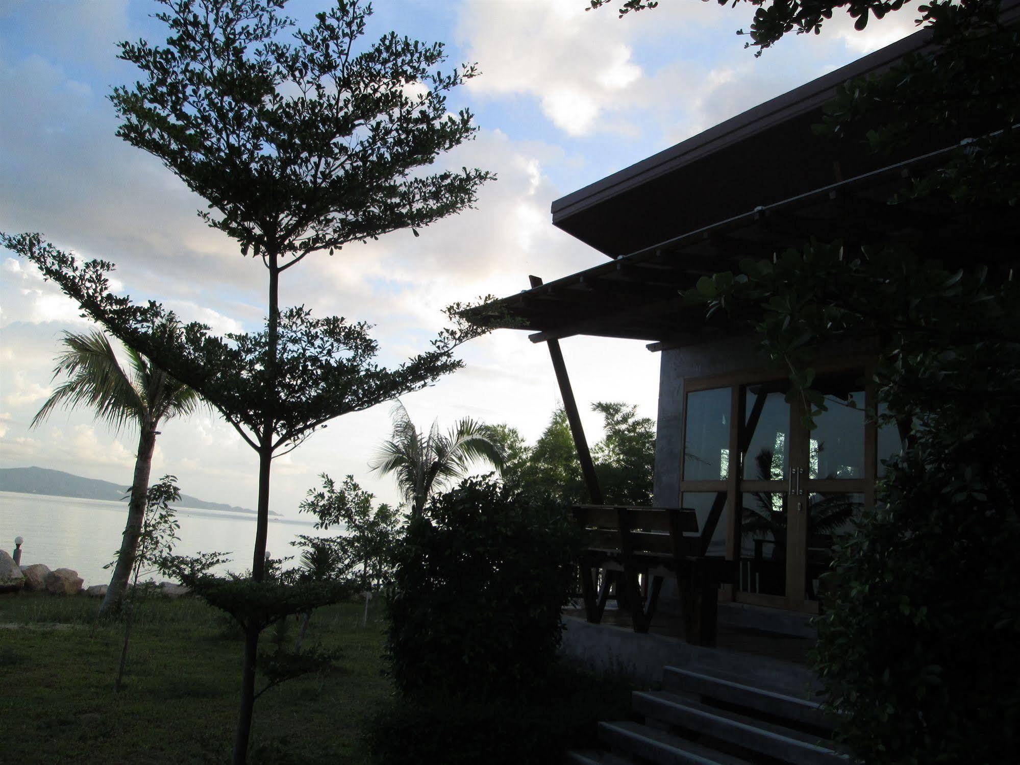 Phangan Palm Beach Resort & Restaurant Koh Phangan Exteriör bild